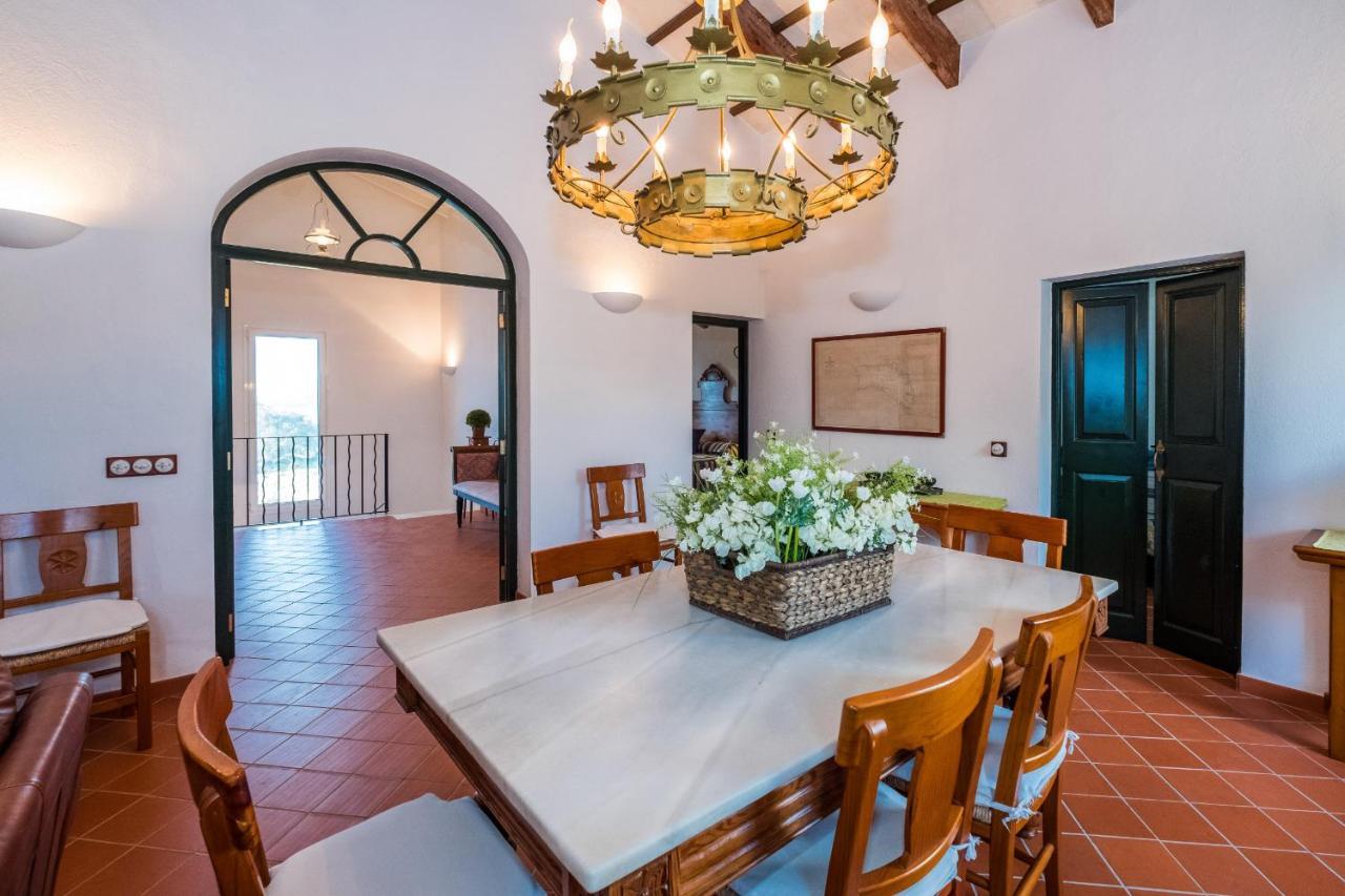 Villa Rafal Fort อาไลยอร์ ภายนอก รูปภาพ