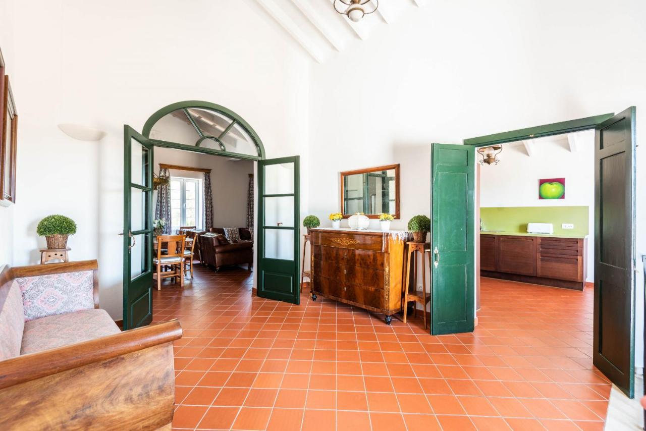 Villa Rafal Fort อาไลยอร์ ภายนอก รูปภาพ